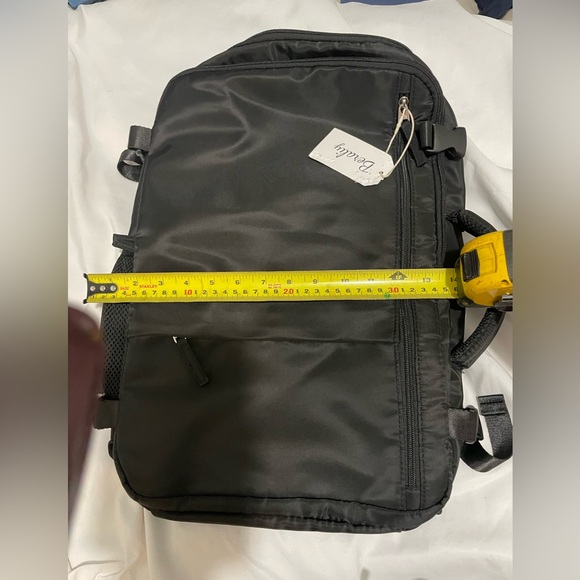 Beraliy Large Travel Backpack Carry On Backpack Airline Approved17 inch Laptop - Picture 3 of 4